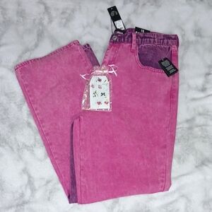 Women's jeans and earrings set